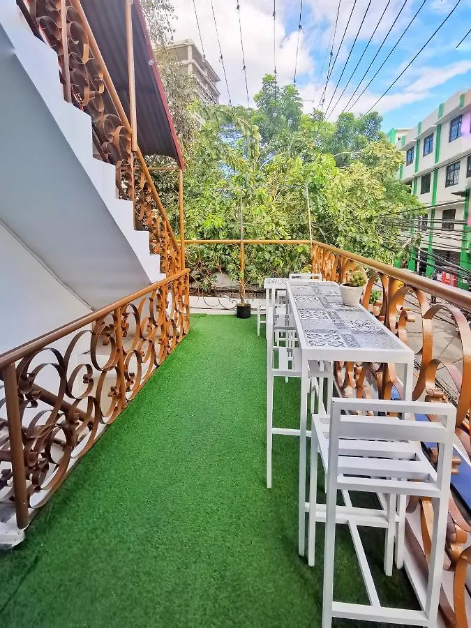 Nomadsmnl Hostel Paranaque City
